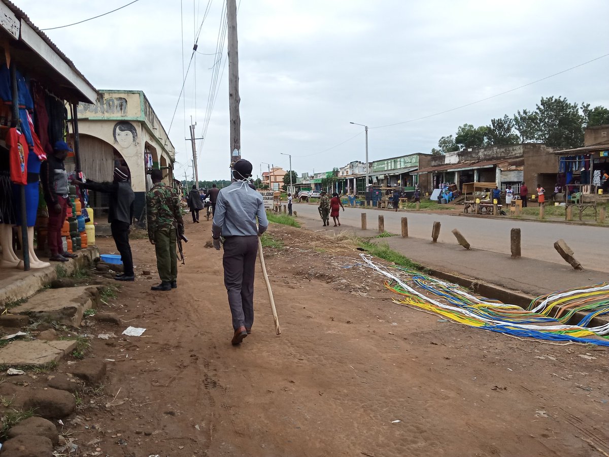 NambaleT's tweet photo. UPDATE

OPERATION FUNGA SOKO

NAMBALE SUB-COUNTY (BUSIA COUNTY)

https://t.co/gdCONdcUi3

@GovOjaamong
@NgalaVincent 
@MOH_Kenya
@InteriorKE 
@KenyaGovernors 
@040County 
@citizentvkenya 
@RailaOdinga 
@NTVnewsroom 
@KTNNewsKE 
@busiafm1 
@emuriafm 
@StandardKenya https://t.co/JSABx69Emm
