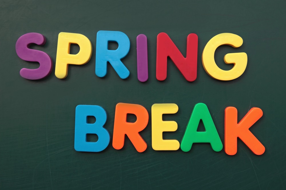 Boone_County's tweet photo. Even though we are operating under NTI days, our Spring Break will still occur as previously scheduled.  Students and staff will be off April 6th through April 10th. @dr_poe @JimDetwiler1 @jlvw76 @BooneCountyKy @CityofFlorence https://t.co/l2eVaJ7JrC