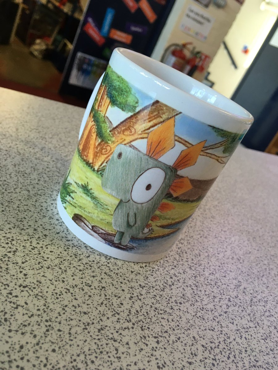 cvhs2022's tweet photo. Our very talented students of key workers, loved working through the #DrawWithRob clips today. They then transferred their illustrations onto mugs. #proudteacher @ColneValleyHigh @RobBiddulph https://t.co/Rt1IDZ8ywv