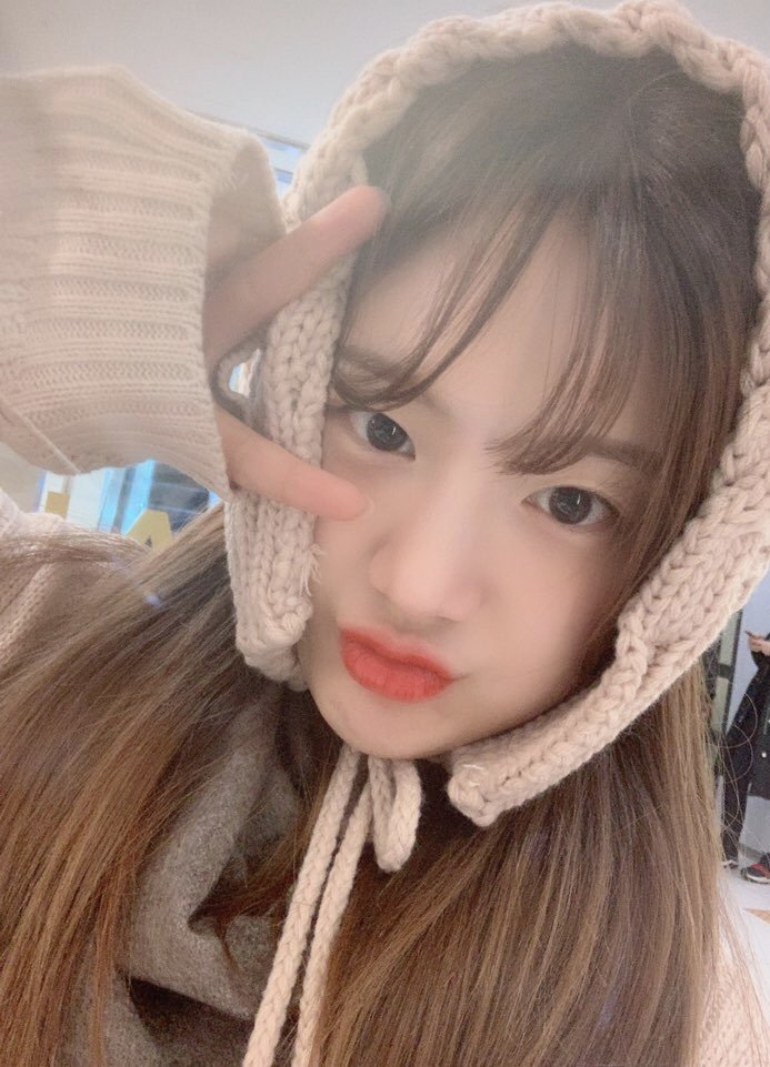 realfromis_9 tweet picture