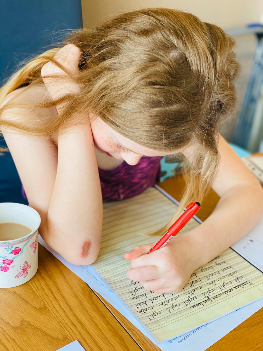 acnicholls123's tweet photo. Izzy has struggled with her handwriting for a long time but I'm soo impressed with her these last few day! Taking real pride in her work and trying so hard at home! 

@TheAcornsSchool 
#homelearning #letsmakeitfun 
#takingtheafternoonoff https://t.co/6hNkGYnZln