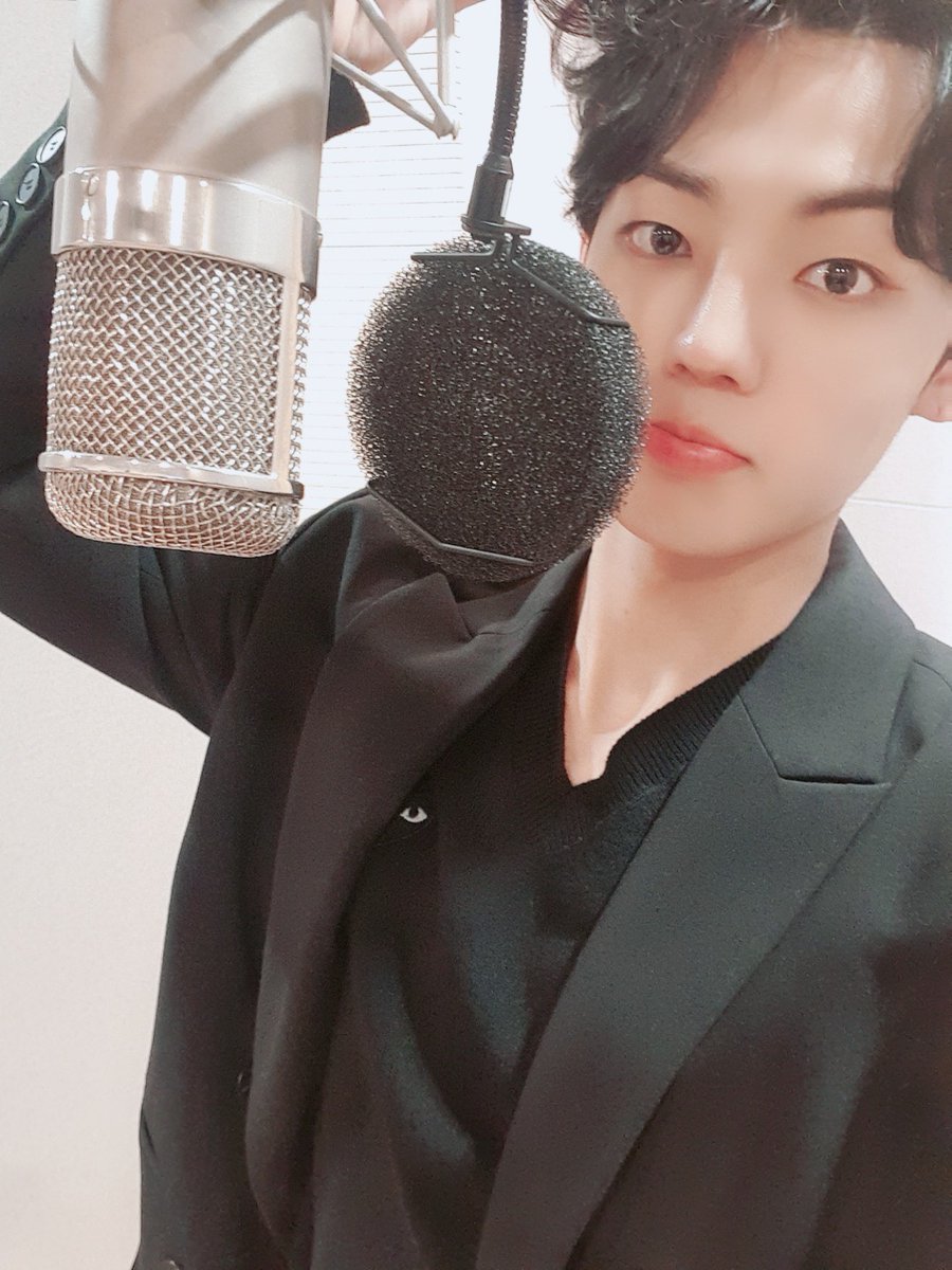 official_ACE7's tweet photo. [#에이스_찬]
녹음하러 왔다아~
어떤 곡을 녹음하러 왔을까용~?🤗

#ACE #에이스 #CHOICE #초이스
#궁금하쥬 #궁금하시다면 #지켜봐주기 #🥰 https://t.co/wOKSkvxRhb