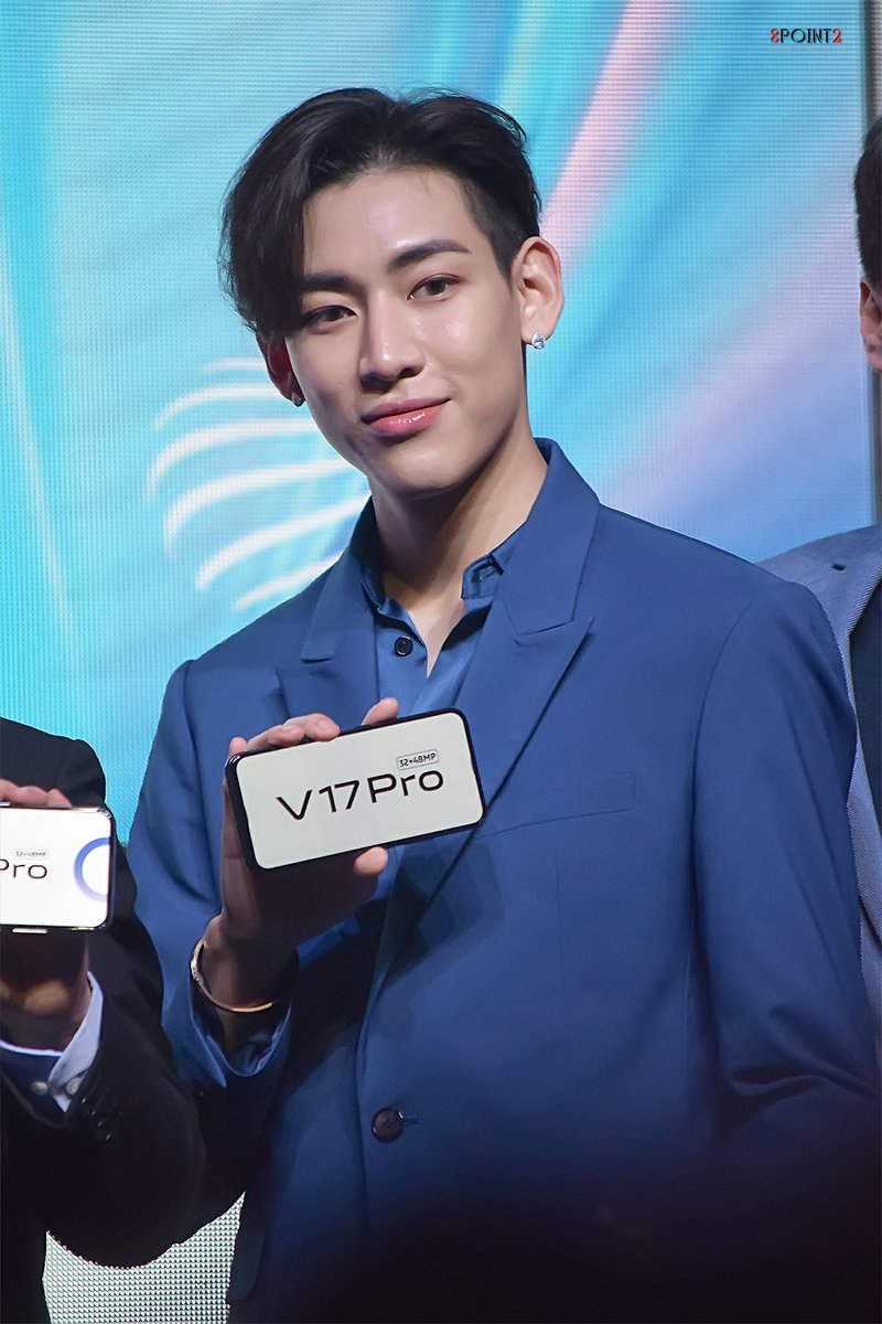 8point2_'s tweet photo. 190930  Vivo V17 Pro 이벤트, 태국

i love you 3000💕

#갓세븐⁠ #GOT7⁠ #BamBam #뱀뱀 #แบมแบม #VivoV17Pro #VivoV17ProxMTBB #V17ProLookBeyondLaunchEvent https://t.co/ExmdNyFWZX