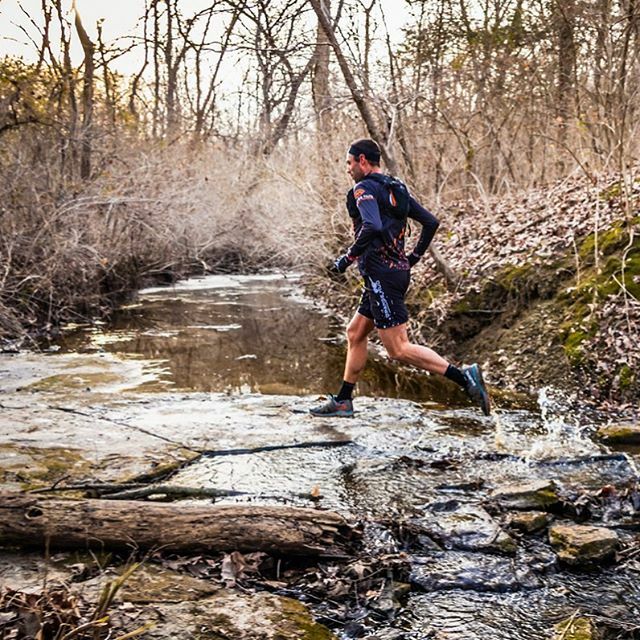 Jcolbyb's tweet photo. #TBT just because your race got cancelled, there’s no reason you can’t continue to run. Hit the treadmill, the streets, or the trails.  If you want to support your local races, sign up for one of their virtual races. No better time than now to improve your fitness or start y… https://t.co/OysCW8DXzL