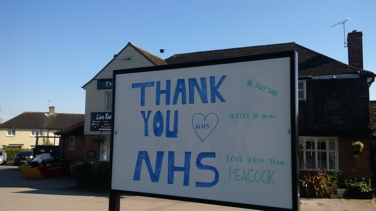 CPOSouth's tweet photo. Some lovely things popping up #Clifton in windows at the moment. Kids making rainbows, displaying teddy bears for a bear hunt and messages in support of our #NHS. The community really coming together. #WeCanDoThis #Safer #StayAtHome https://t.co/BN1UrPne1S