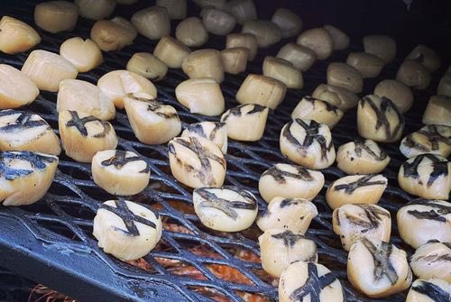 SmokingGoose's tweet image. Up to 50% off just about everything + Restocked Smoked Seafood! Cajun, Cherry-Glazed, Hot-Smoked, Peppered Salmons + Sea Scallops #PrepSecret smoked octopus and smoked shrimp coming tomorrow! Order at shop.smokinggoose.com Automatic Free Shipping on any $75+