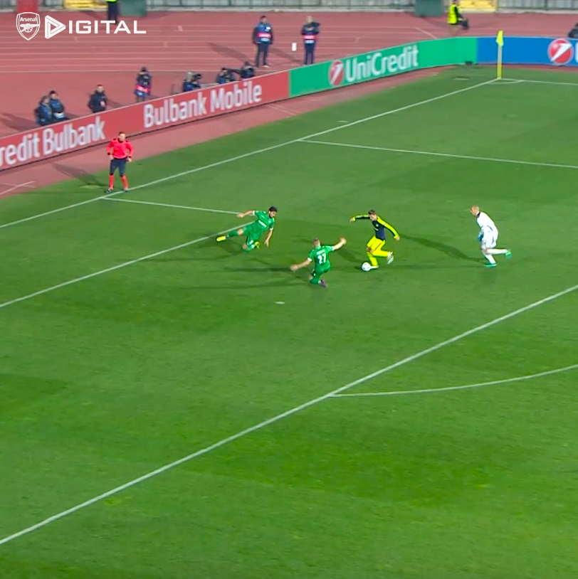 Happy Birthday Mesut Ozil! Throwback to this outrageous Champions League goal for Arsenal! 