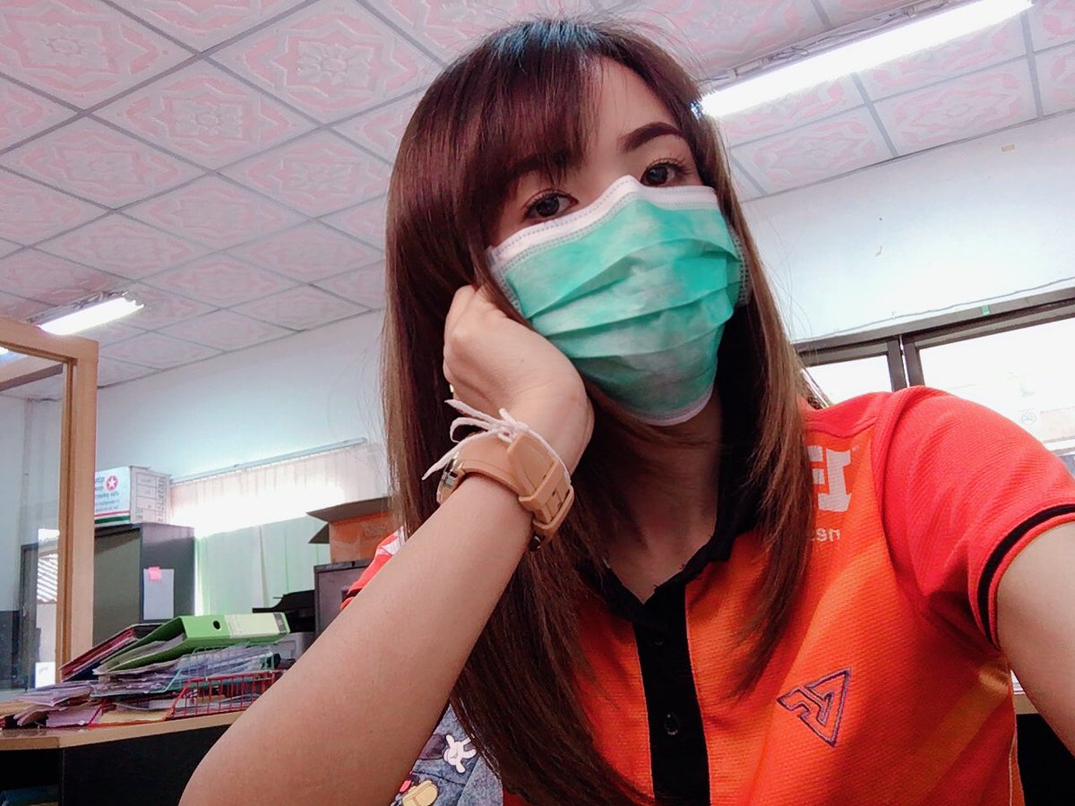 anny15143133's tweet photo. ตรวจร่างกายแล้วไม่มีไข้
#แล้วก็ไม่มีใครด้วย😅😅 https://t.co/eoy5uzFVgs
