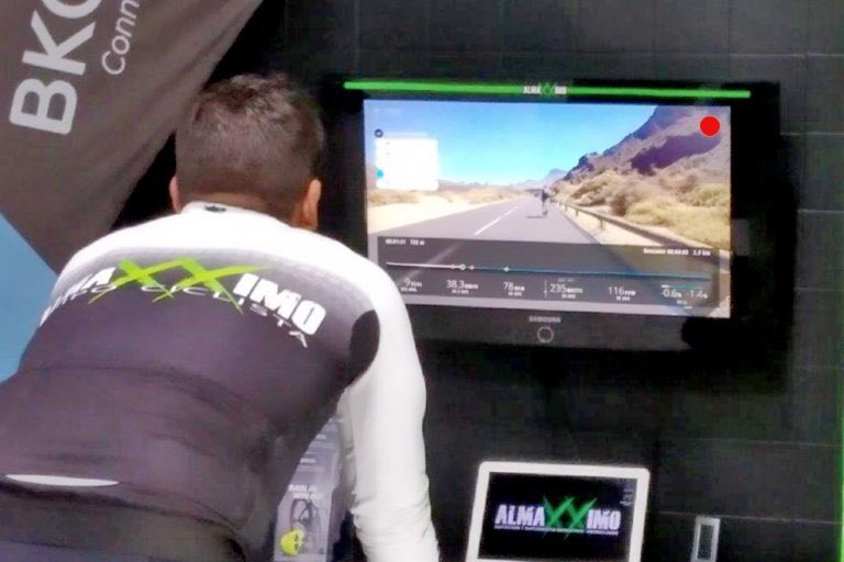 webtenerife's tweet photo. Recorre #Tenerife desde casa mediante la plataforma de simulación @BkoolSport 🚴‍♀️🚴‍♂Una herramienta que te permite seguir disfrutando de los paisajes de la isla con una docena de rutas. Proyecto que cuenta con la colaboración de #TurismodeTenerife: 
https://t.co/vNt7MFCS1F https://t.co/2YZ845iVpl