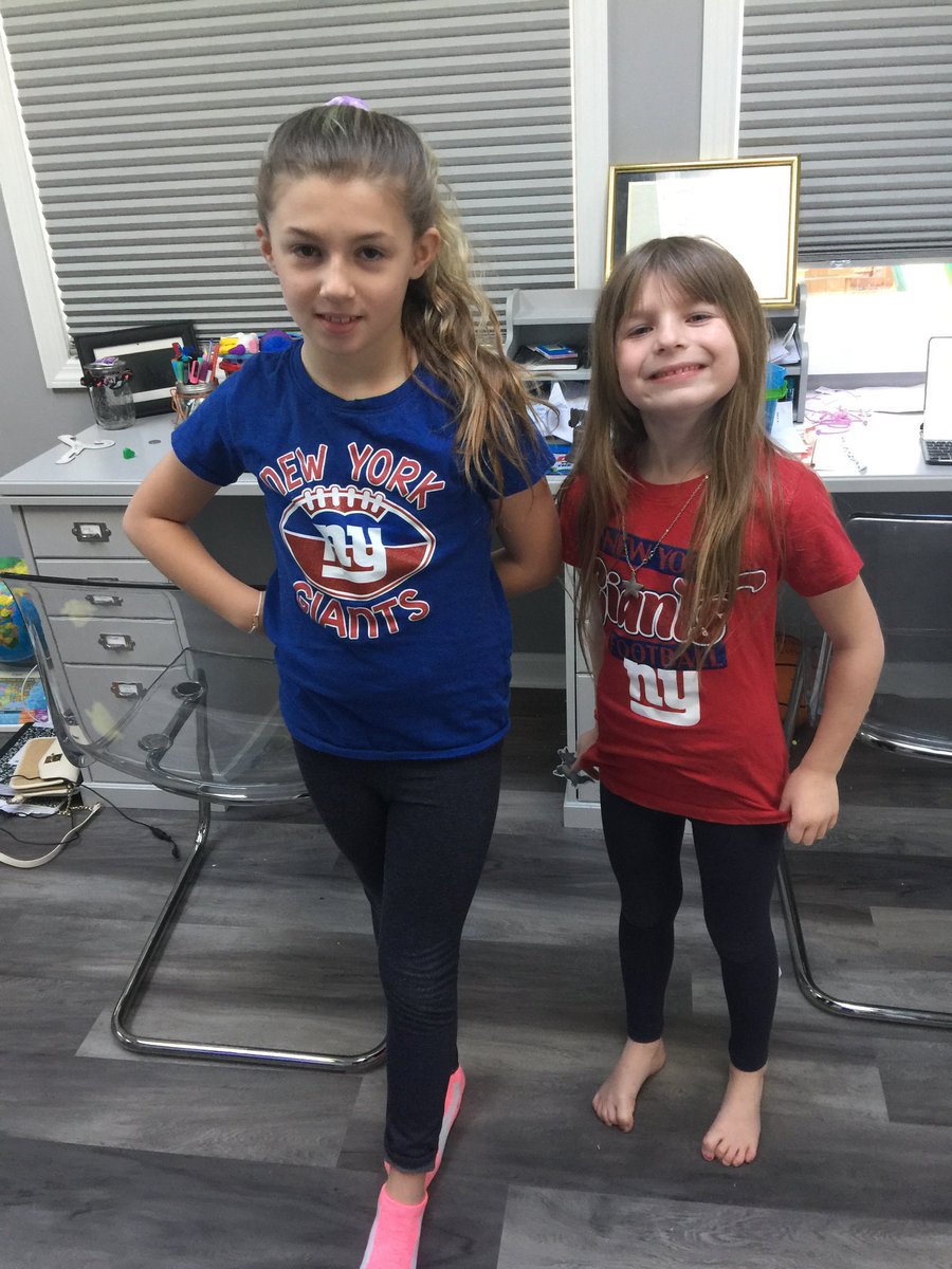 Sporting our team jerseys in honor of all the teams that can’t play right now! #jerseyday #schoolspirit <a href="/JFTatemES/">J. Fithian Tatem Elementary School</a> <a href="/HaddonSchools/">Haddonfield Schools</a> #tatemtigerpride