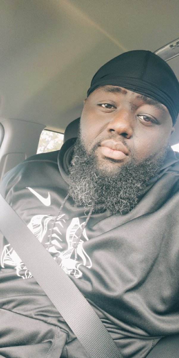 MrThereHeGo's tweet photo. ABOUT TO GET SOME GYM WORK IN! #GymRat #ISYMFS #BigGuyTwitter #BeardedTwitter https://t.co/MCZgtuLaS8