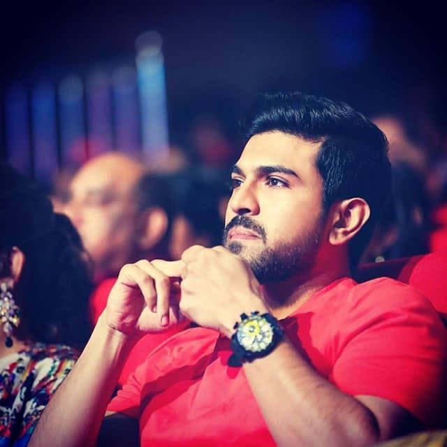 Royalruup's tweet photo. #1000RETWEETS FOR THIS
DARLING AND DASHING PIC
#HBDRoyalRAMCHARAN 👈👈👈👈 https://t.co/SwKg1BqK9R