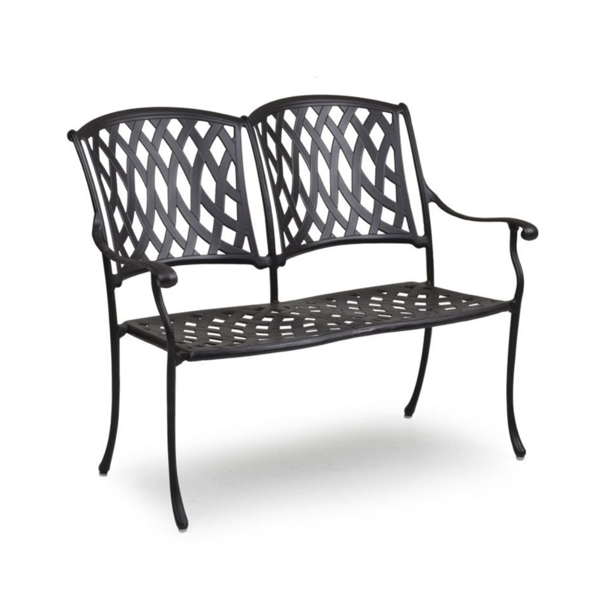 SunbriteOutdoor's tweet photo. Deal of the Day:  Guests can create memories and you can enjoy the savings. Save on all benches --->  https://t.co/PkwEVTho95  #SunbriteOutdoors #OutdoorDesign #OutdoorStyle #Poolside #Beachside https://t.co/JO7jP7Xp34