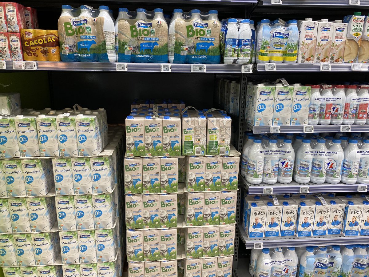 INTERVILLEDIEU's tweet photo. Après une semaine très compliqué en terme d’approvisionnement votre @INTERVILLEDIEU est heureux de proposer à ses clients un magasin qui permet de couvrir vos besoins  👍🏻alors pas de panique 😃#Intermarche #confinementjour9 #coronavirusfr #COVID19france https://t.co/PVOGlLLJt9