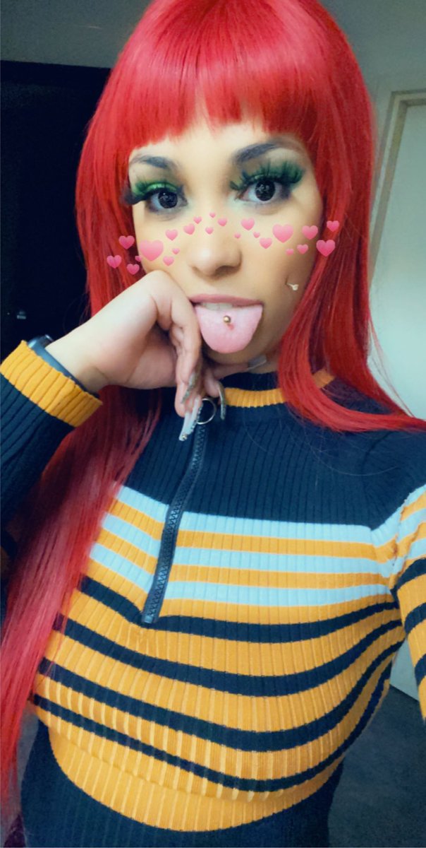 xcandyvenom's tweet photo. Brat 💋🥵 https://t.co/nvGBPlXPQX