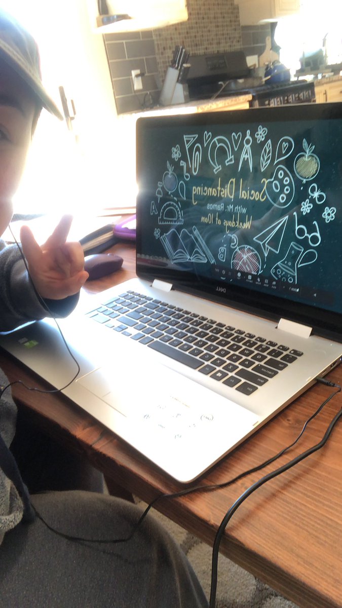 NPHS_TechEd's tweet image. Can’t wait for this to start @eramosp !!!! Can’t wait to hear about today’s topic!!! #gelinastech