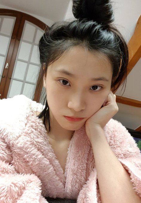 #QuarantineLife #workingfromhome  散热极佳✅ https://t.co/aeGWwLL4kv<a href="/tag/quarantinelife"class="tags">#QuarantineLife</a><a href="/tag/workingfromhome"class="tags">#workingfromhome</a>