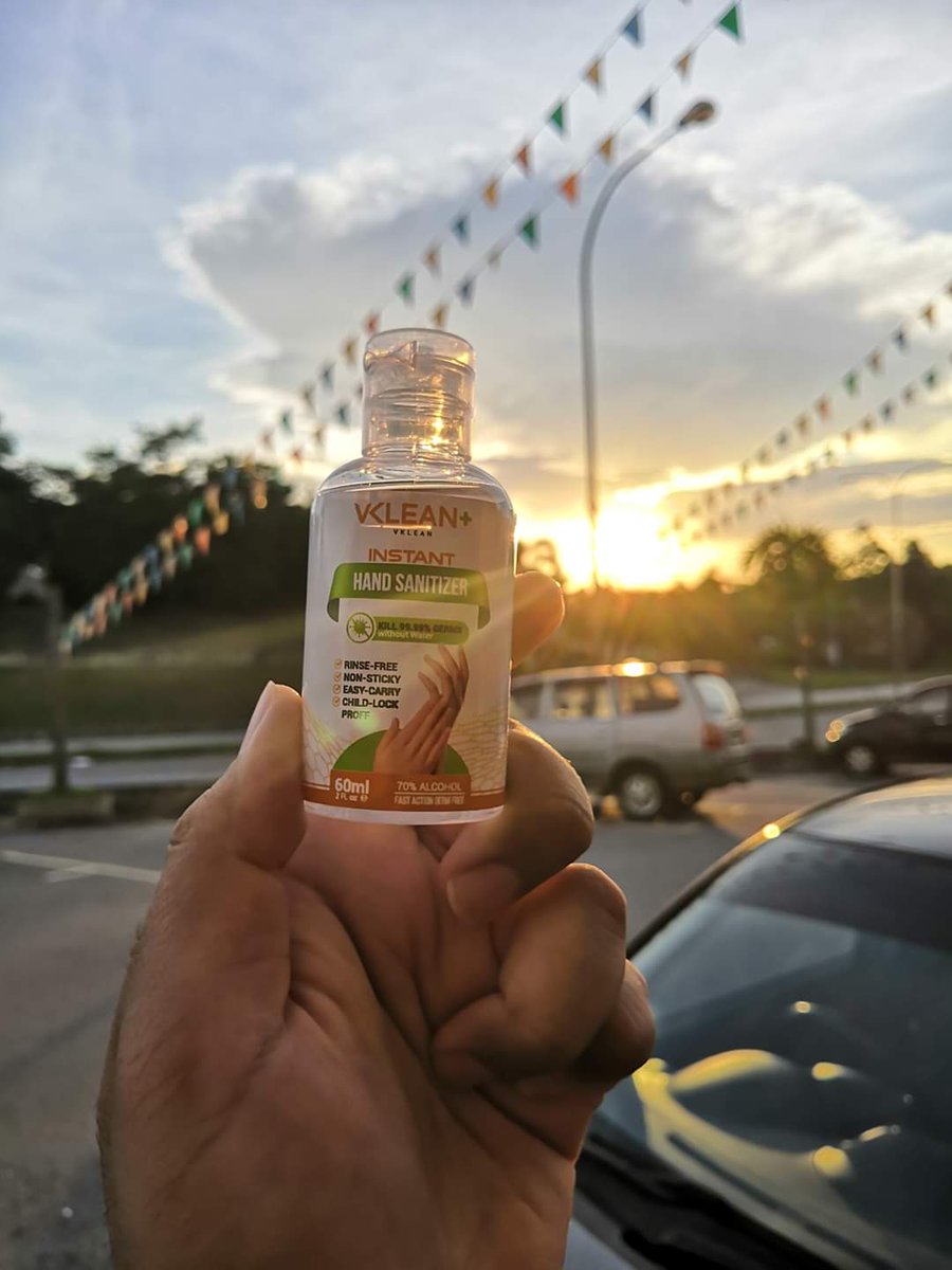 VKLEAN+

Medical Grade
70% Alcohol.
Liquid Based
60ml

Harga rm14.90

Minimum order 3 botol free postage.

RT please. #covid19