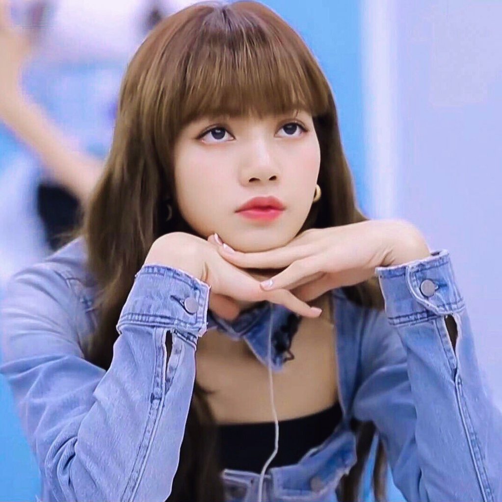 Lisa BLACKPINK 2022