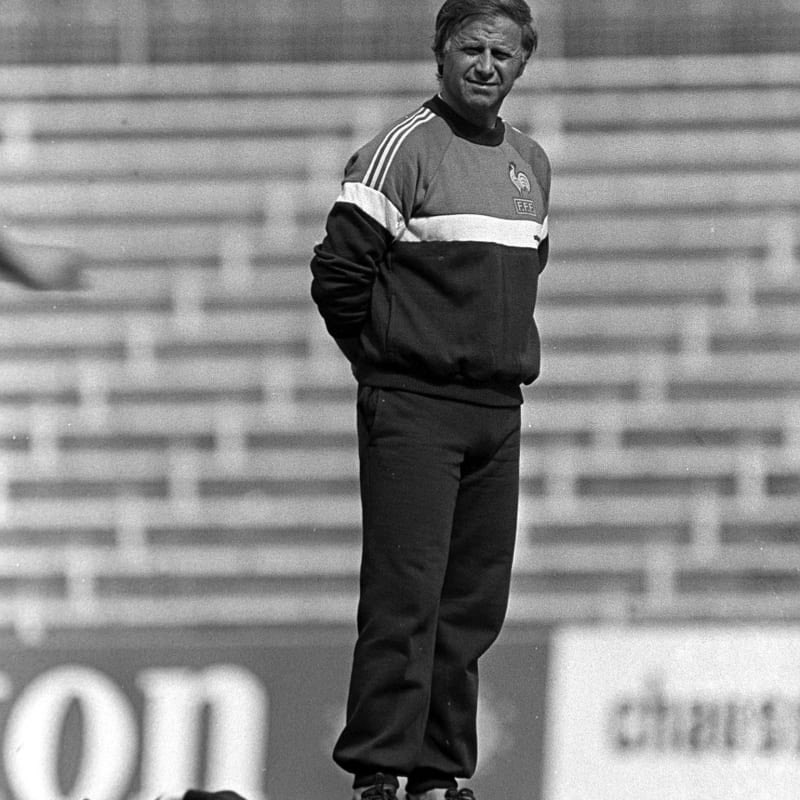 riomavuba's tweet image. Vous êtes éternel Michel 🙏🏾. Reposez en paix ! #legend ❤️ #RiP  #MichelHidalgo