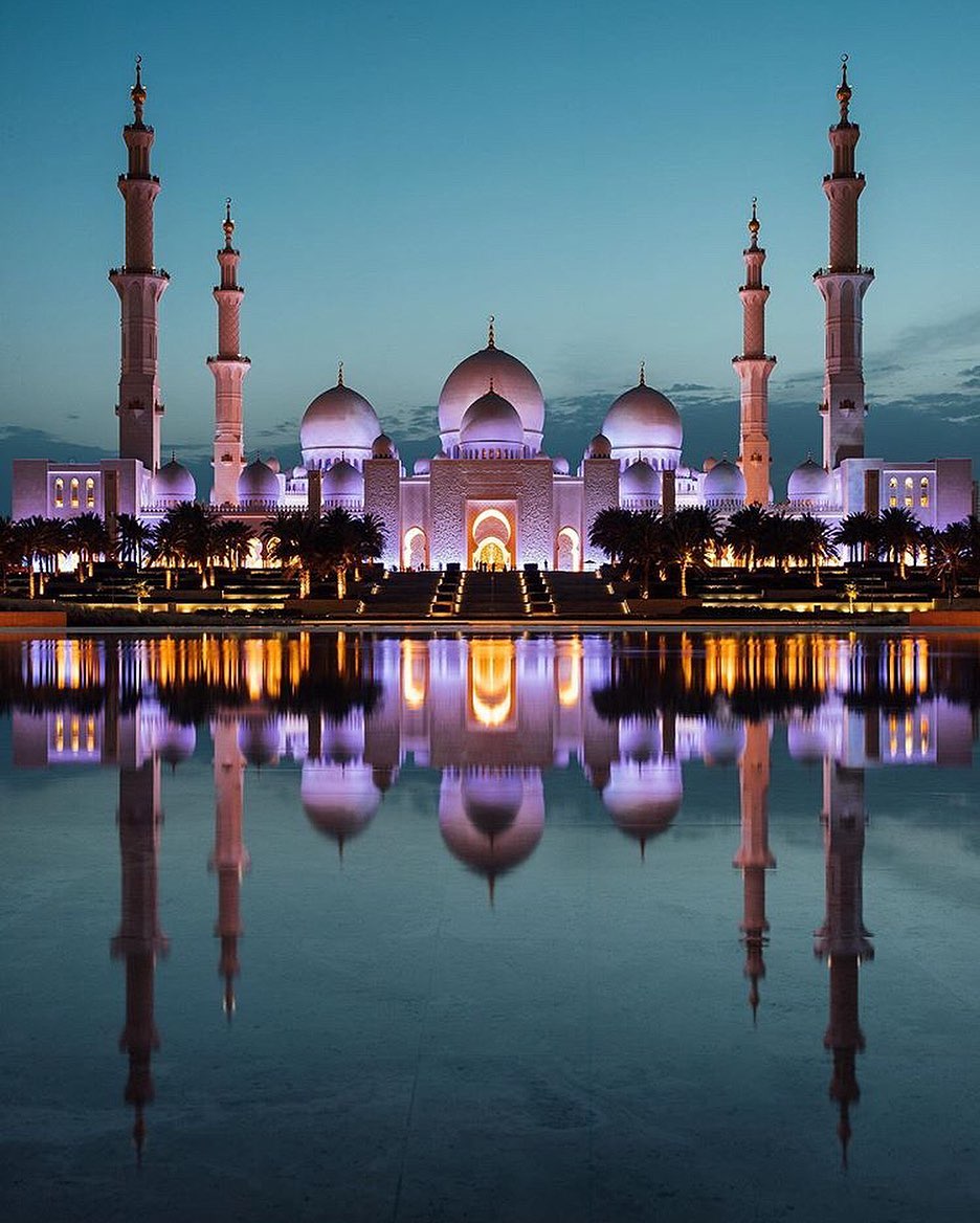 Sheikh Zayed Grand Mosque #wanderlustXL #travel #travelgoals #travelheals #AbuDhabi #UAE #UnitedArabEmirates #VisitUAE #DiscoverUAE #ExploreUAE #UAETourism #RT #DiscoverAllThatsPossible #Stayhomefornow #Travelsoon #Dreamingisforfree 

📸 jacob