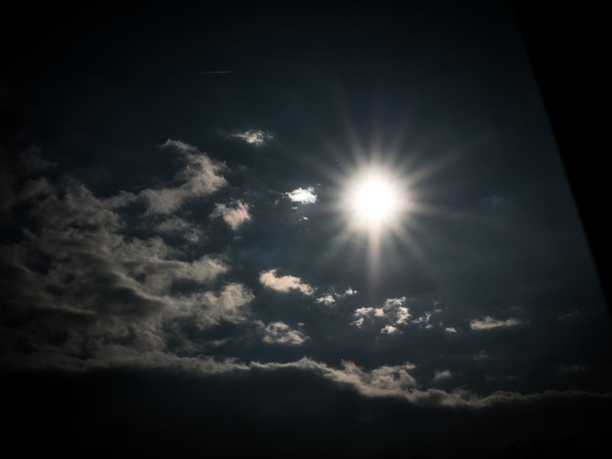 CHEMTRAILS tweet media