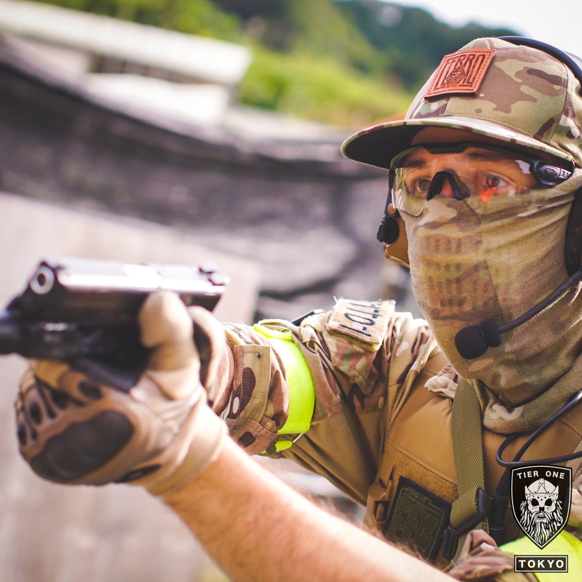 TierOneJapan's tweet photo. ____________________________________________
#サバイバルゲーム#サバゲーマー
#エアガン#airsoftinternational
#airsoftjapan #milsim
#milsimairsoft #milsimjapan
#tieronejapan #страйкбол
#airsofter #airsoftphotography https://t.co/NzMDkyQHNu