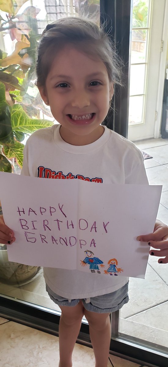 Our Hazel ♥️always brightens our day!🌞#thoughtfulThursday
#teamsisd #BuffaloStrong <a href="/Mawlisha/">Melissa Avalos</a> <a href="/franco_emmi/">Emmi Franco</a>