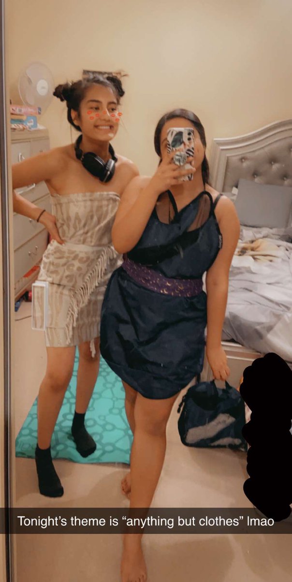 nazifaavasaya's tweet image. Getting creative during the quarantine 👗 #scarf #packingcube