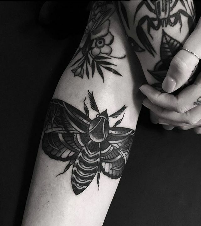 idlehandsf's tweet image. Derick Montez @derickmontez #derickmontezidlehandsf #mothtattoo #blackandgreytattoo #idlehandtattoo #idlehandsf #lowerhaight #sanfrancisco ift.tt/3alVlBF