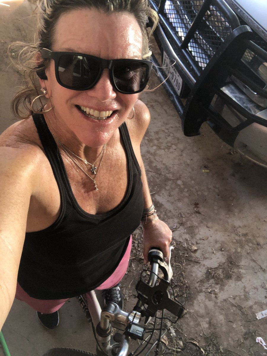 TribeTrack's tweet image. 5.9 miles on my bike!#sweating