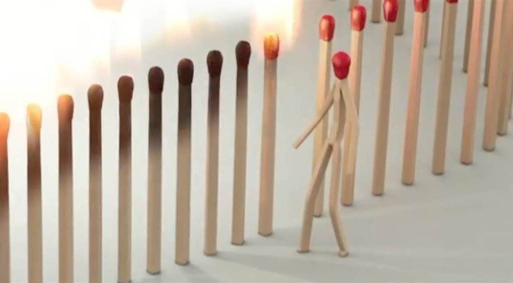 dolphineisner88's tweet photo. Why You Should Practice Social Distancing with Covid19 https://t.co/eAYYcqiolT https://t.co/g7GftqmWoj