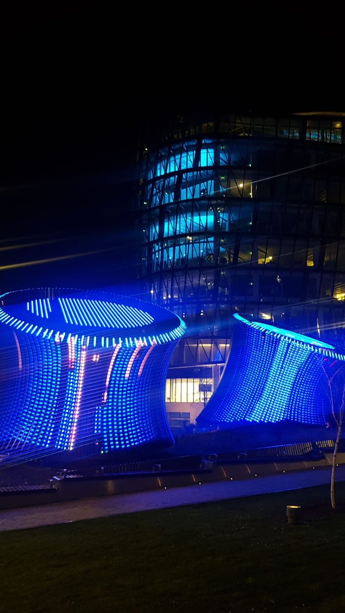 Tonight, our head office lights up blue 👏 #clapforourcarers
