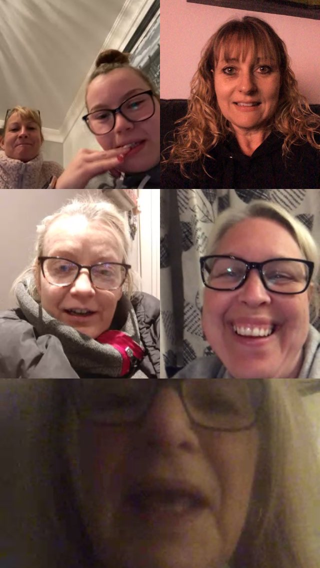 Midlifemayhem's tweet photo. We all had a group chat and went outside to #clapforourcarers #NHS thankyou to all the keyworkers https://t.co/Fean9rSquZ