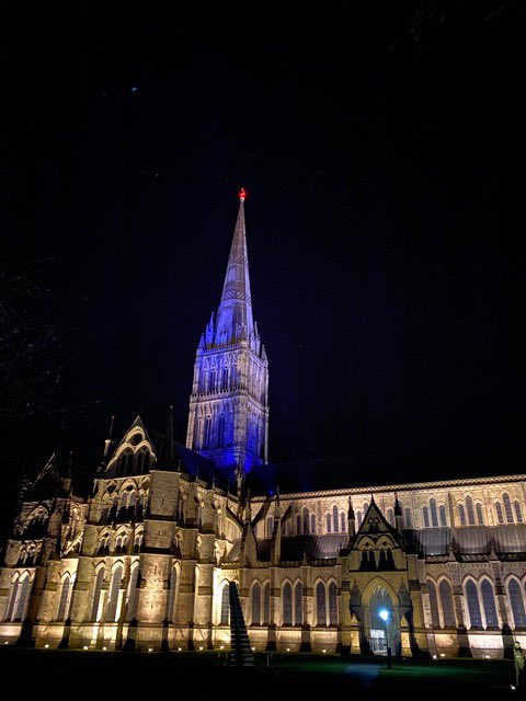 SalisburyCath's tweet photo. Tonight our spire is lit blue in honour of the incredible people working on the front line to fight #COVID2019. 

#ThankyouNHS
#Clapforourcarers 
#clapforNHS https://t.co/ceM8z39Q27
