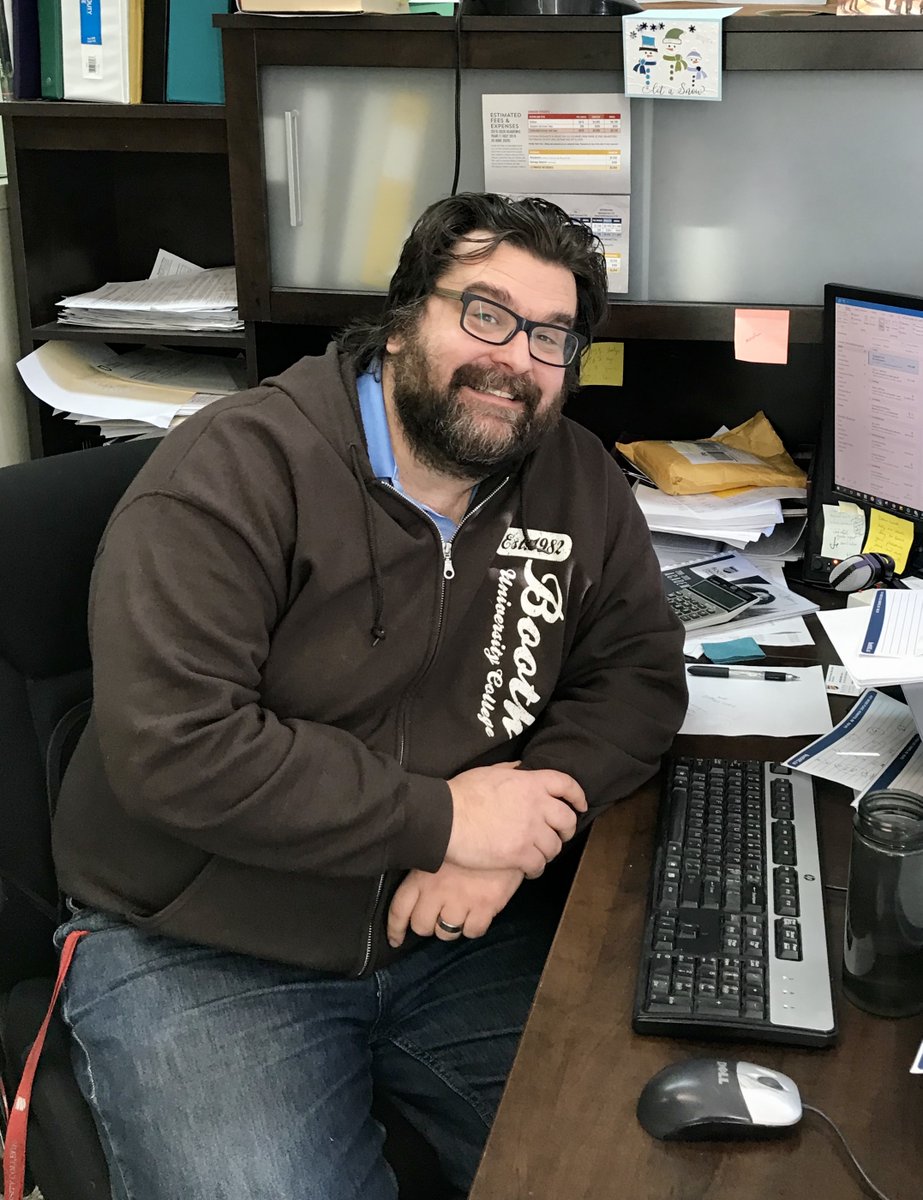 BoothUC's tweet photo. Today we are thankful for the health of our students, faculty and staff; the technology that allows us to study, teach and work from home; and our God who protects and sustains us through it all. Keep checking in on each other! Blessings to you and your families. #boothuc https://t.co/OPKeLujzY5