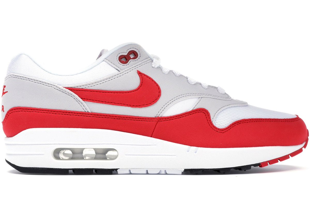 TheSoleLibrary's tweet photo. On March 26, 1987, Nike debuted the Air Max 1 designed by Nike Architect Tinker Hatfield. The design was highlighted by the Air technology that could be seen by a side-visibility window in the sole.

What’s your favorite Air Max 1?

#AirMaxDay 

#TheSoleLibrary https://t.co/TwlwVE0onq