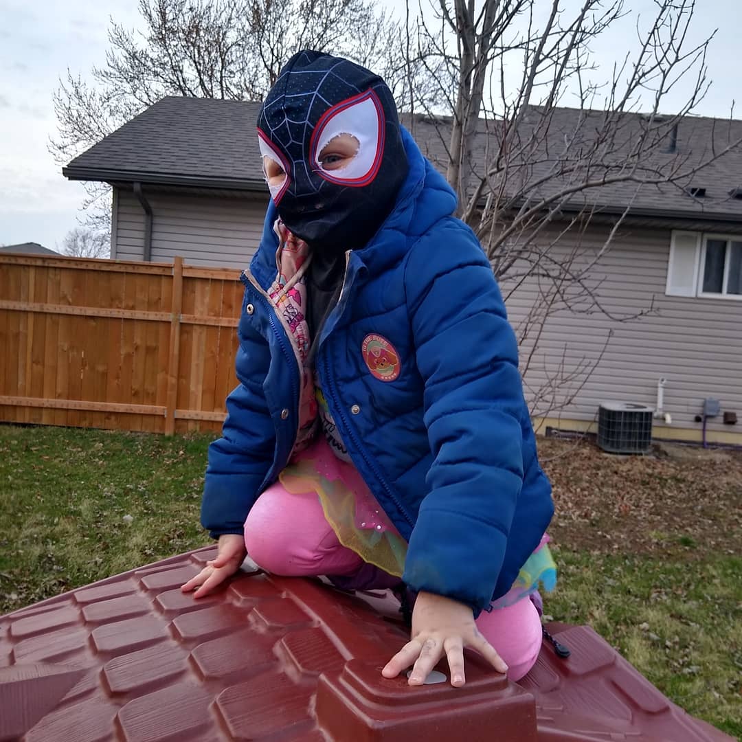 ElschnerShayla's tweet photo. Catie out side dressed up as Spider girl having fun swinging from rooftop to rooftop!!! https://t.co/fKEB7zSsUC