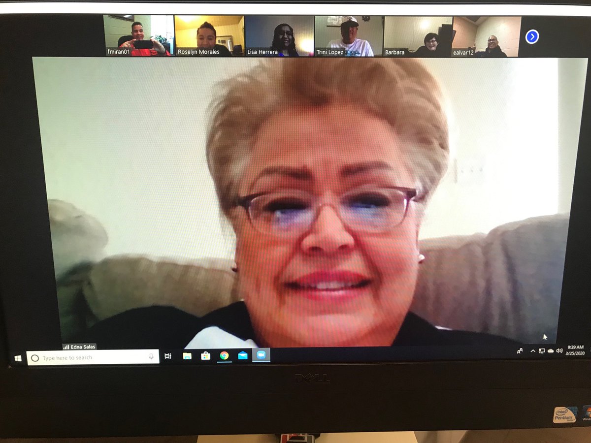 BNarbuth_ES's tweet photo. SCEI Coach extraordinaire provides teachers with resources through video conference. #GoFifthGrade @LHerrera_HDHES @rmorales_HDHES @LCruz_HDHES @BarbaraBalderra @tlopez_HDHES @AOropeza_HDHES https://t.co/5d06mzJGhz