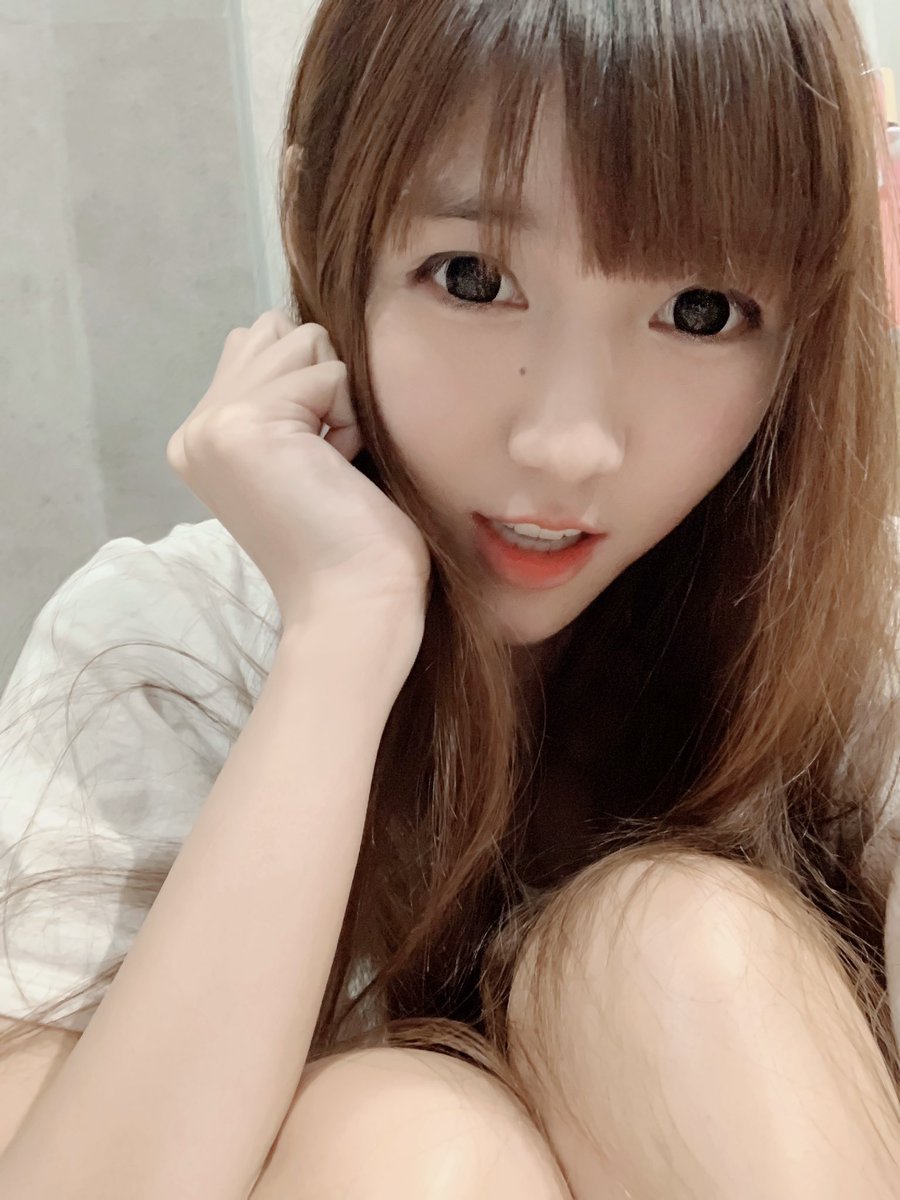 ArisaraAlice's tweet photo. 😃😗😉😊 https://t.co/eT53u9eM6E