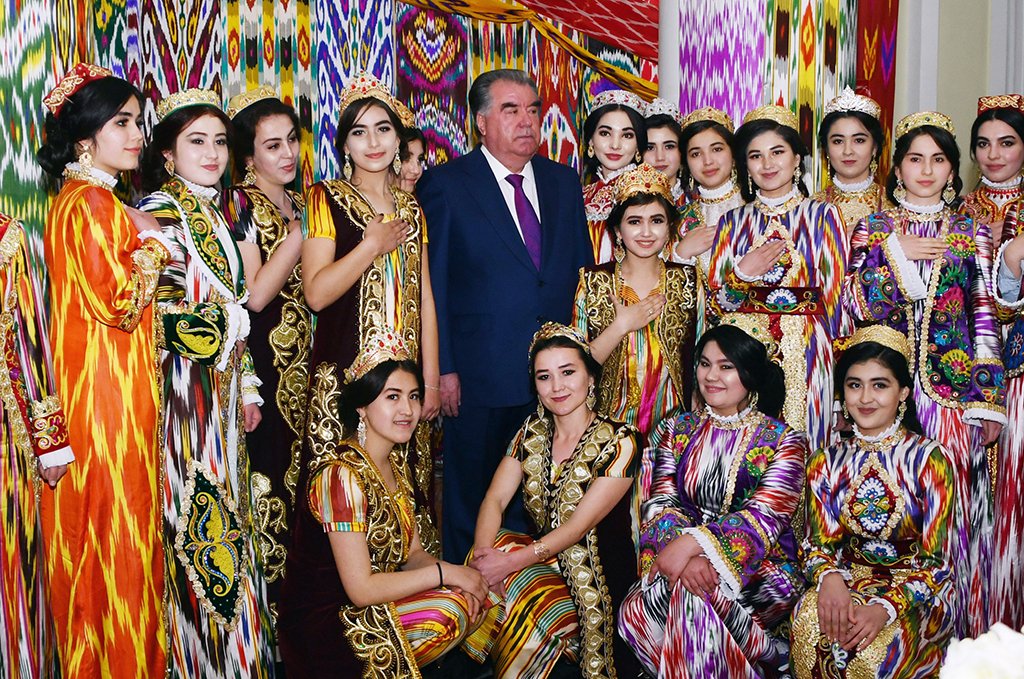 dtrilling's tweet image. Tajikistan’s president social distancing today