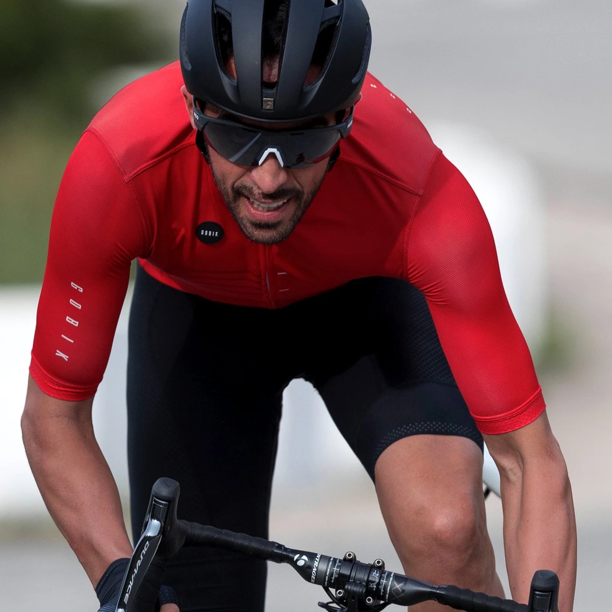 ¡Pone guapo también para hacer rodillo! 

Seguro que haces  muuucho pedaleo en casa. Mantén la ilusión y mímate con la nueva ropa de verano de Gobik 🎽👕. Pídenosla on line.👉 4bikershop.com

Pequeños estímulos para seguir con ese ánimo de lucha.🙏por tu esfuerzo.