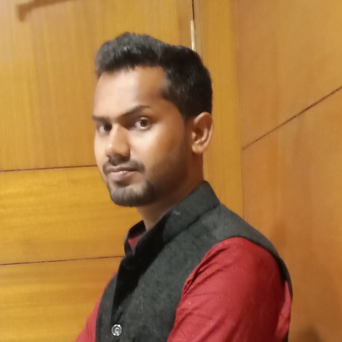arpitpatel512's tweet photo. #NewProfilePic https://t.co/kOYG47VZX9