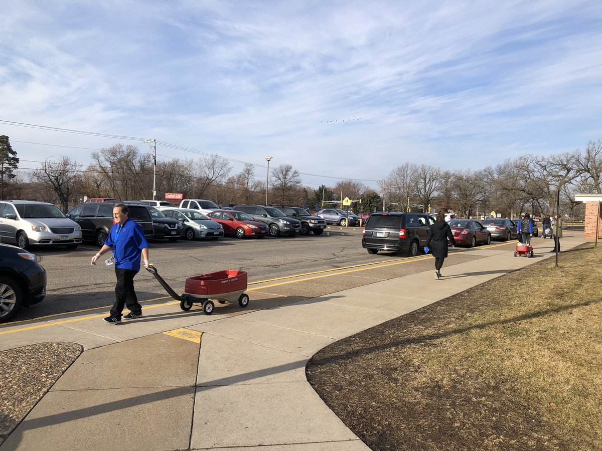 Sam Anderson (@samyandercl) on Twitter photo #LakeCrew making the most of pick-up for #CLSGreats distance learning materials! <a href="/crookedlakeelem/">Crooked Lake</a> #AHSchools #LakeCrew making the most of pick-up for #CLSGreats distance learning materials! <a href="/crookedlakeelem/">Crooked Lake</a> #AHSchools