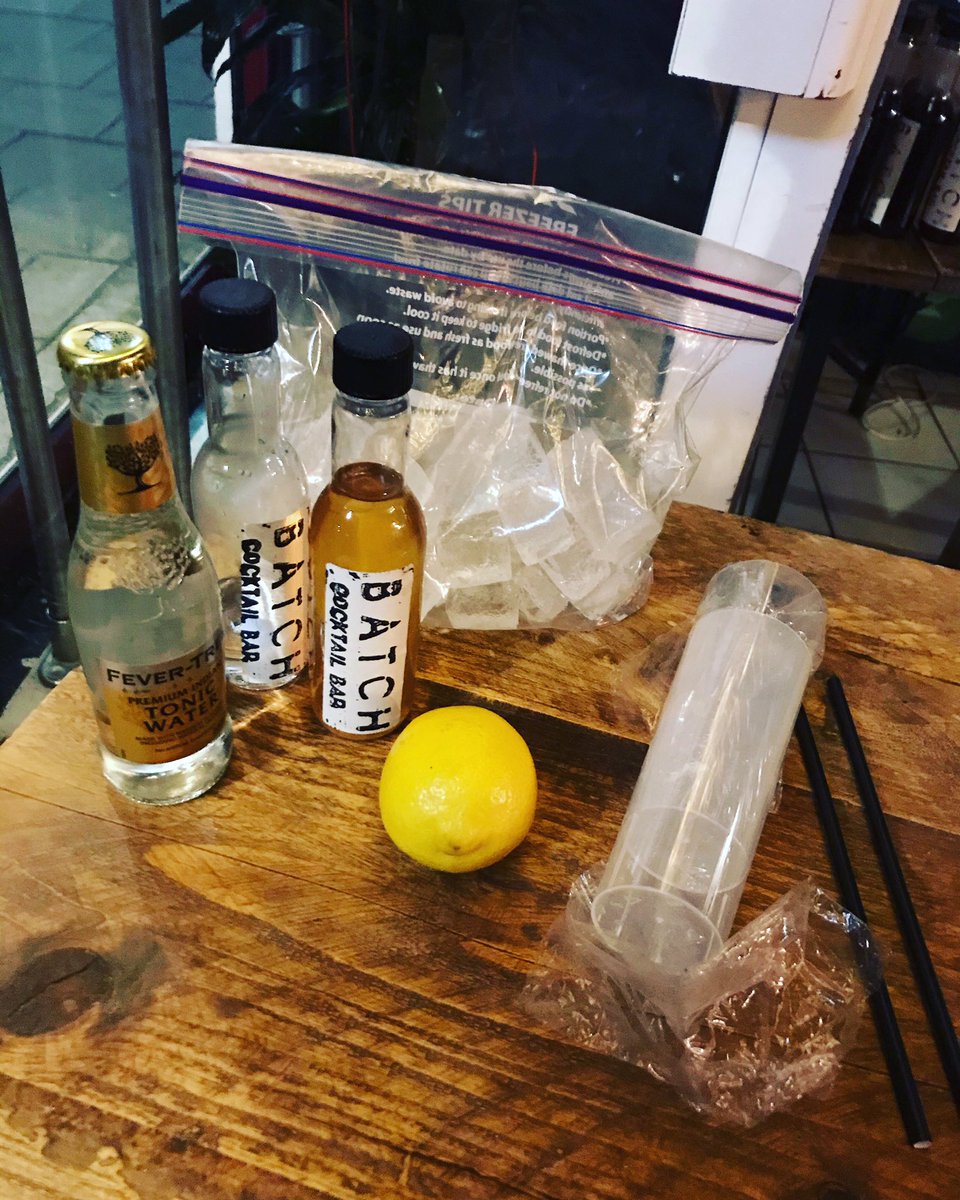 For those on the move.. bags of ice, plastic glasses, all your needs!
Takeaway cocktails! Take care of yourself cocktails!
•
#takeawaycocktails #takeaway #takemybreathaway #batch #batchbar #peckham #dulwich #nunhead #peckhamrye <a href="/twistlondon/">Twist Events</a>