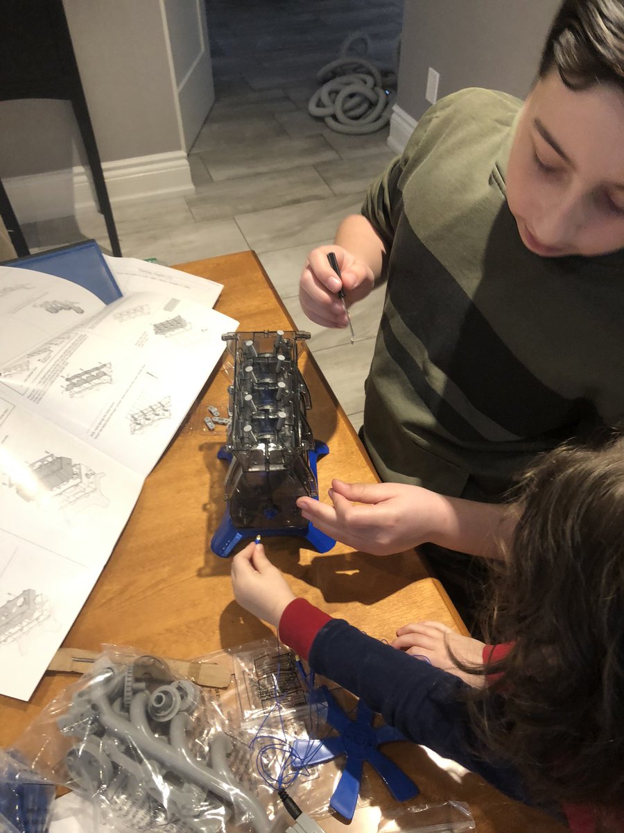 toniaMazz's tweet photo. A little hands-on learning this morning!
Building a Model Motor Engine
@StJohnPaul2 #sjpfamily https://t.co/DvirfPW8Xr