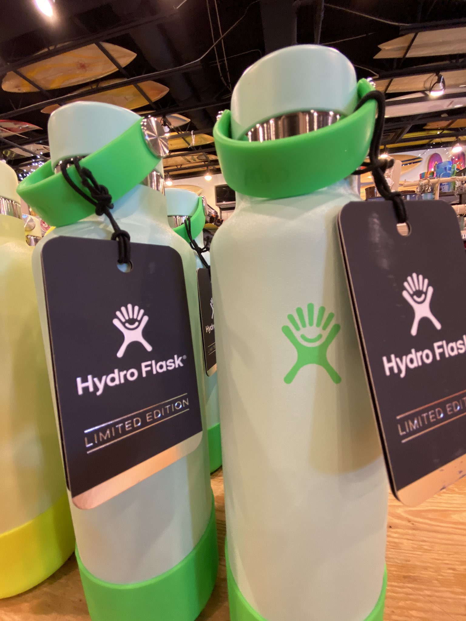 Hydro flask cheap atmosphere