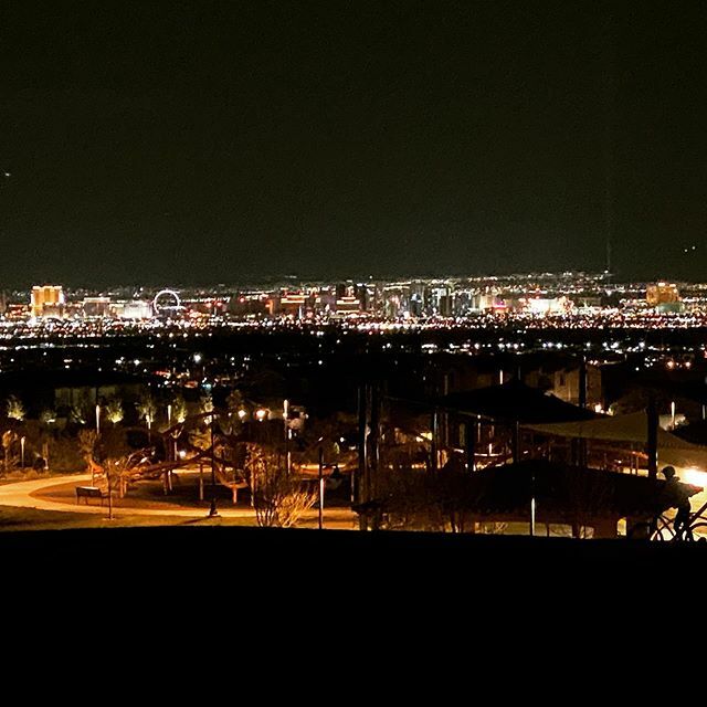 The Las Vegas strip awaits!
#togatherishuman ift.tt/2vPOktC