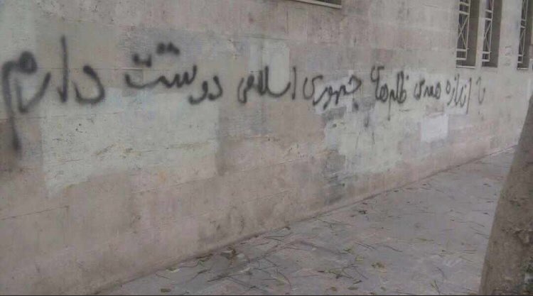 نيلوفـ🍃ـر tweet media
