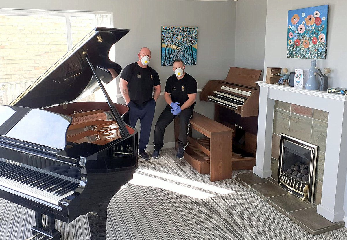 ViscountWales's tweet photo. Our very last delivery prior to the lockdown. With customer and employee safety firmly in mind at all times This superb Viscount Chorum 40 delivery went well. We wish everyone well, . We will return at some point, in near future. Thank you. #viscountorgan #digitalorgan #chorum https://t.co/i62szP13al